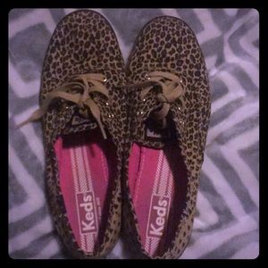 Keds. Women’s leopard shoes